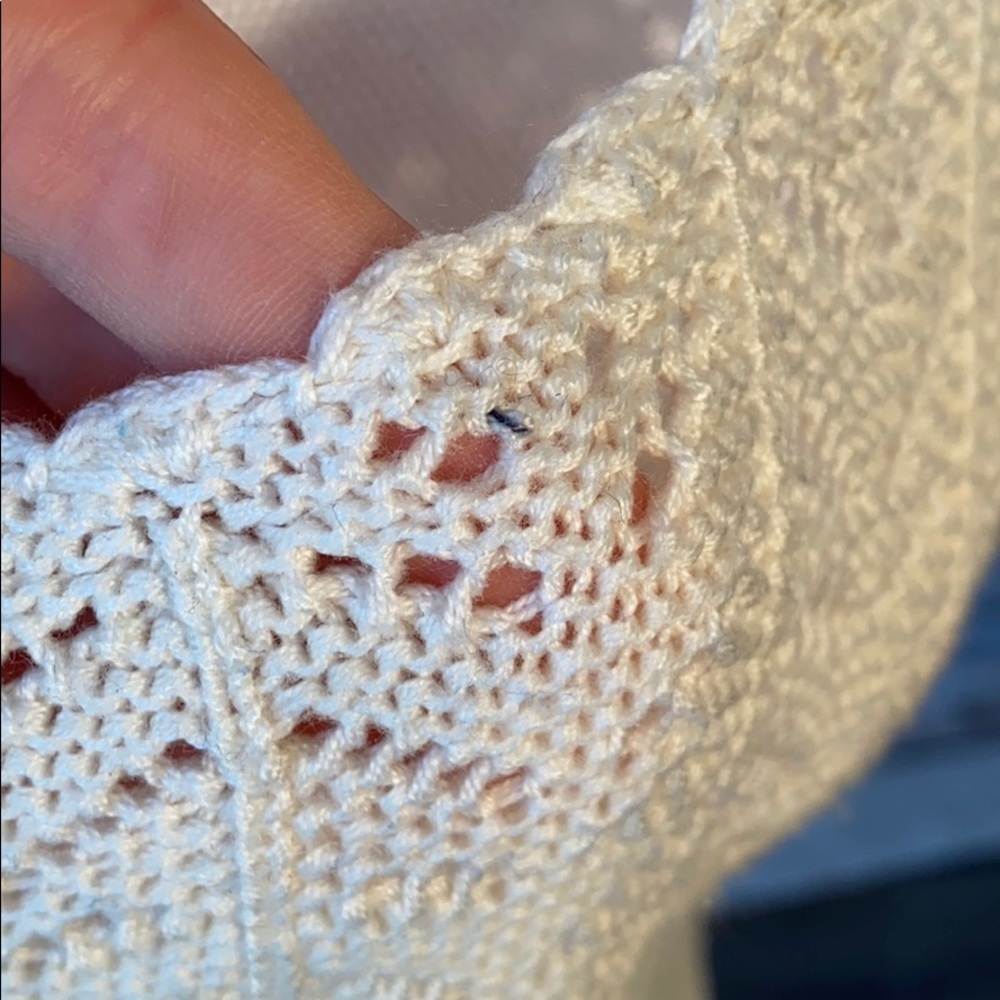 COTTON ON Crochet Cream Small Crop Top - Picture 10 of 13